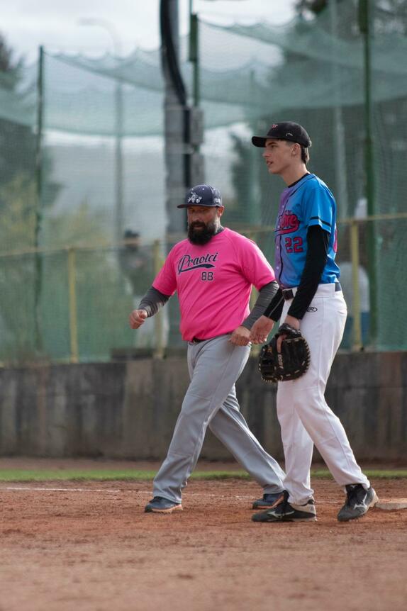 Slowpitch 11